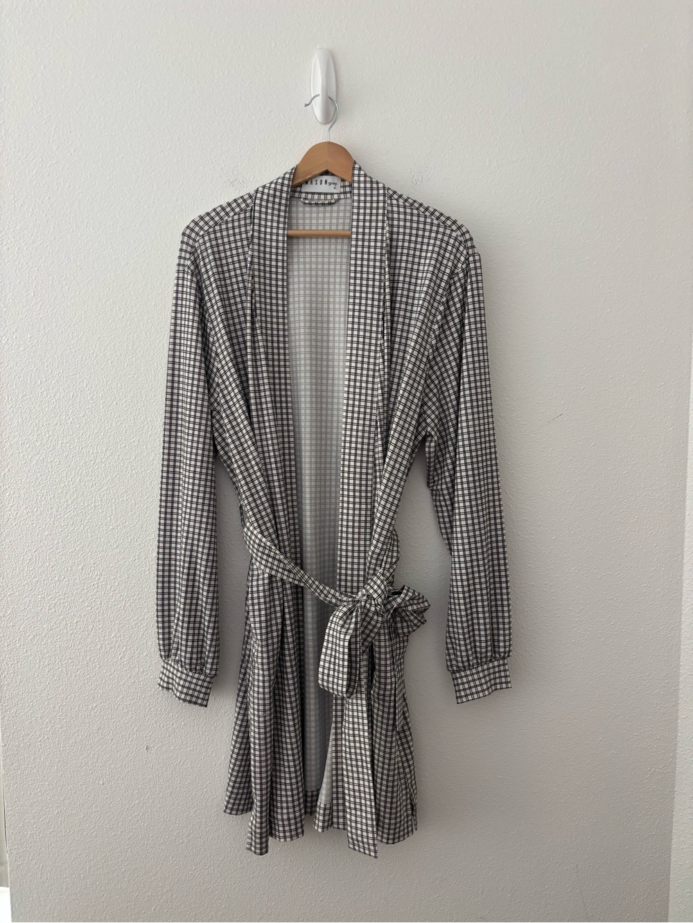 Mason grey robe